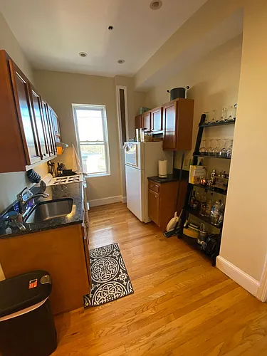 1185 Commonwealth Ave #10 Photo 1