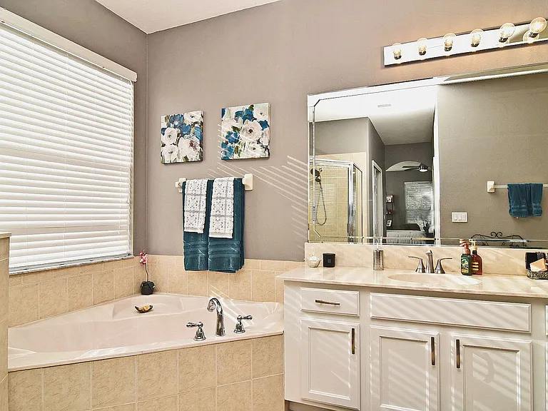 6173 Hedgesparrows Ln — Photo 12