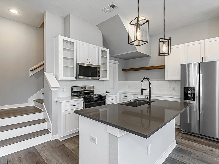 8475 Berry Brush Ln — Photo 9