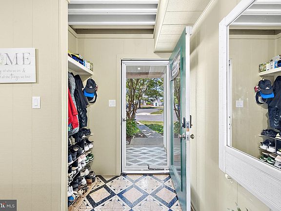 3rd image of 38274 Hummingbird Ln Unit 227