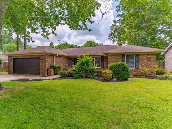 2611 Deerfield Dr, Evansville, IN 47725