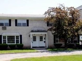 18 On The Grn #2, New Windsor, NY 12553