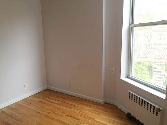 5th image of 28 King St APT 16