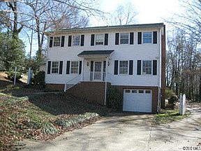 1st image of 1325 Marilyn St