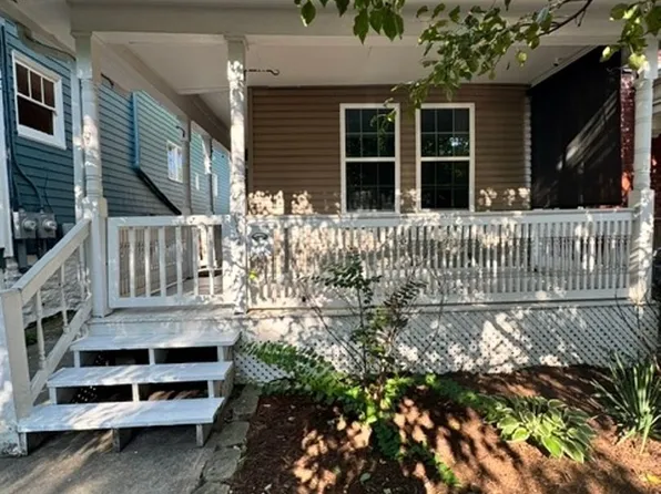2015 Greenup St, Covington, KY 41014