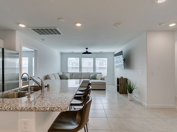 5th image of 639 Morbucks Ln #1043