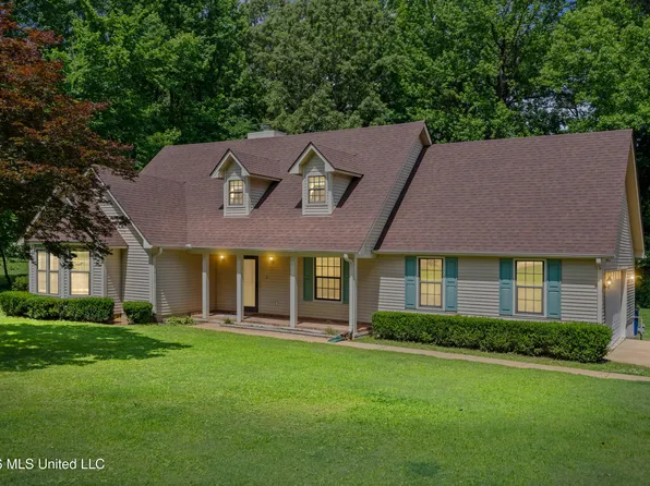 6985 Stanley Dr, Olive Branch, MS 38654