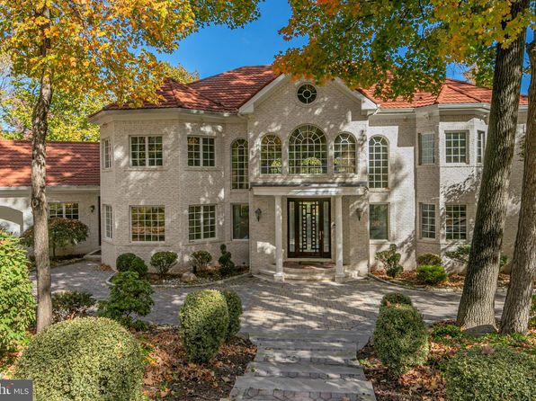 429 Wendover Dr, Princeton, NJ 08540