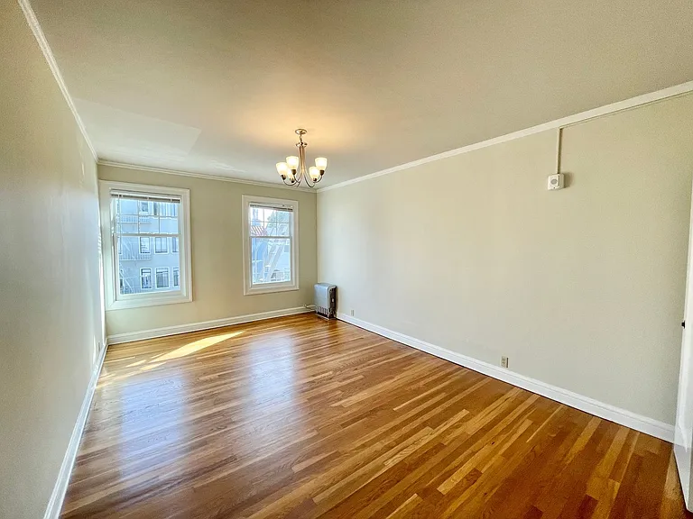 3255 Broderick St #7 — Photo 13