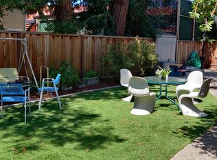 570 Oxford Ave #E, Palo Alto, CA 94306