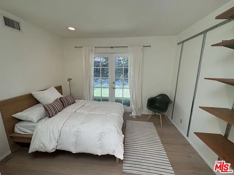 7586 Woodrow Wilson Dr — Photo 18