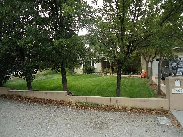 1865 Alexander Hamilton Dr photo 1