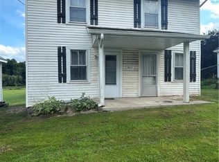 8512 Mapleton St SE, East Canton, OH 44730