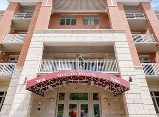 7400 River Rd #422422, North Bergen, NJ 07047