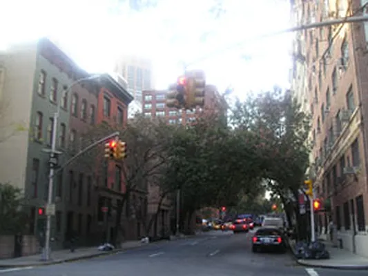 Rented by KVNY Soho | media 13