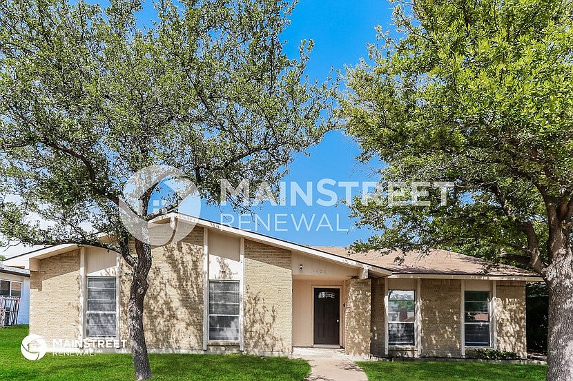 9426 Rolling Rock Ln, Dallas, TX 75238 Zillow