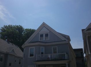 9 Lonsdale St, Dorchester, MA 02124