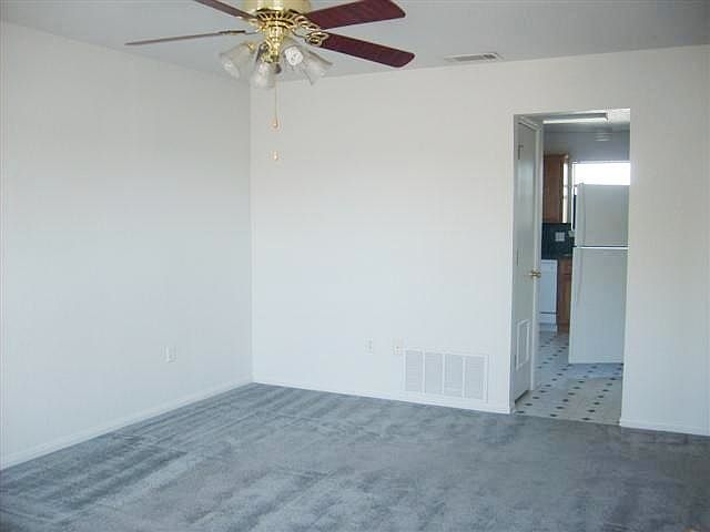 1st image of 202 W Avenue F APT C