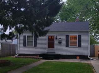 2561 S 4th St, Springfield, IL 62703