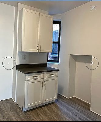4th image of 336 E 77th St #19