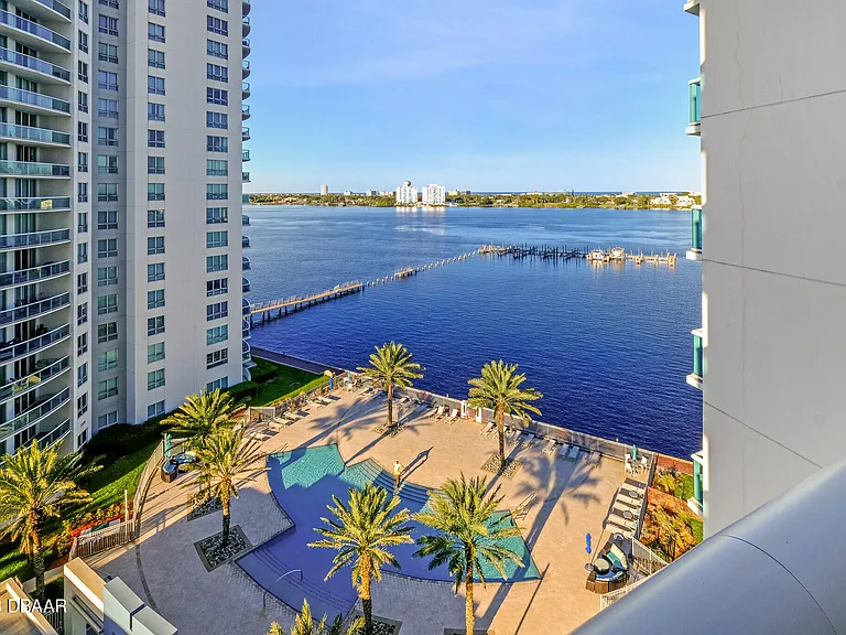 231 Riverside Dr #9061 — Photo 29