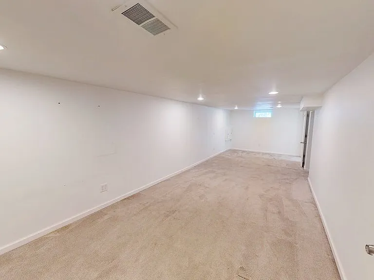 2543 Mount Holyoke Rd — Photo 16