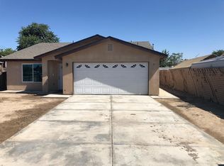 1422 Padre St, Bakersfield, CA 93307