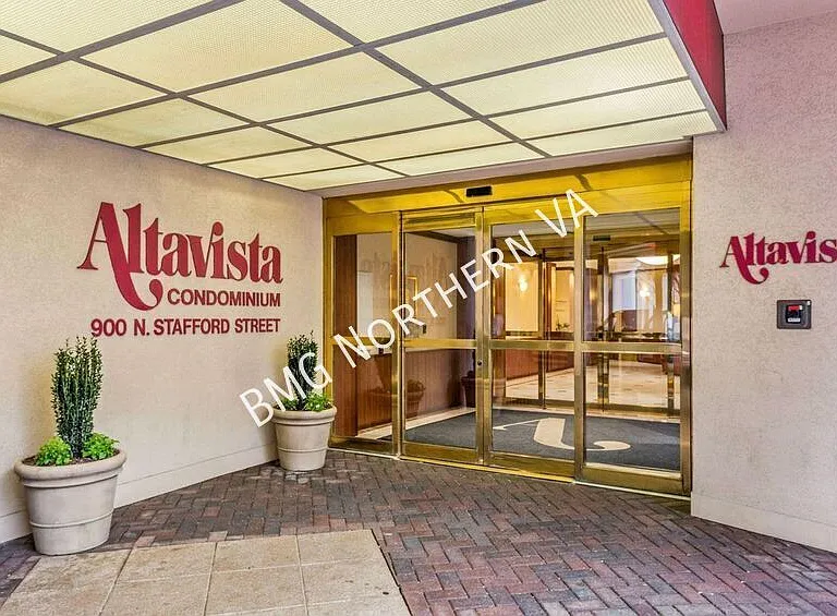 900 N Stafford St #1010 — Photo 16