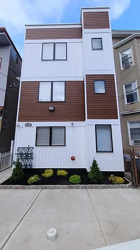 22 Godwin Ave Photo 1