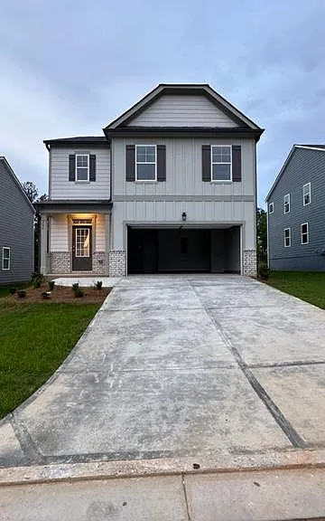 252 Etowah Dr — Photo 1