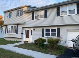 49 Jarvin Rd, Port Jefferson Station, NY 11776