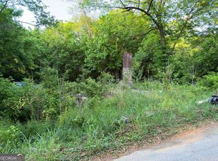 4 Circle Dr SE, Lindale, GA 30147