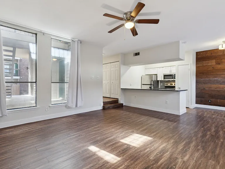 5750 Phoenix Dr #51 — Photo 4