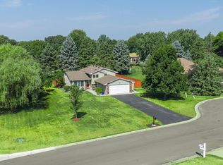 14216 Underclift Ct NW, Andover, MN 55304