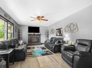 1666 Dellwood COURT, Grafton, WI 53024