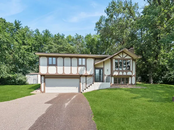 8465 167th Ln NW, Ramsey, MN 55303
