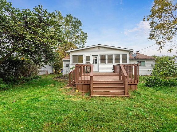 2nd image of 5059 Zimmer Dr