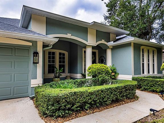 2nd image of 28 CAMELOT RIDGE DRIVE