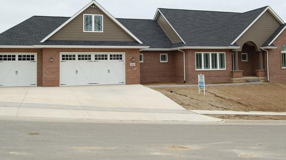 1st image of 3351 Arrowwood Ln