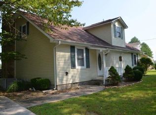 1179 Deerfield Way, La Follette, TN 37766