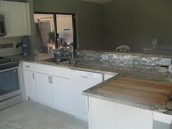 4th image of 56 Hastings Ln