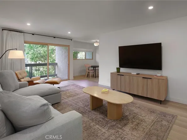 4730 Park Granada Unit 228, Calabasas, CA 91302