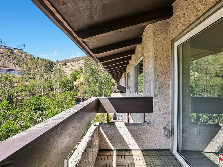 2700 Cahuenga Blvd E #4313 — Photo 37