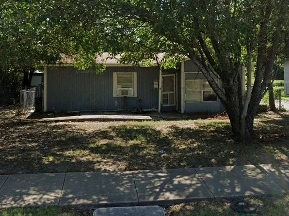 1303 N Galloway Ave, Mesquite, TX 75149