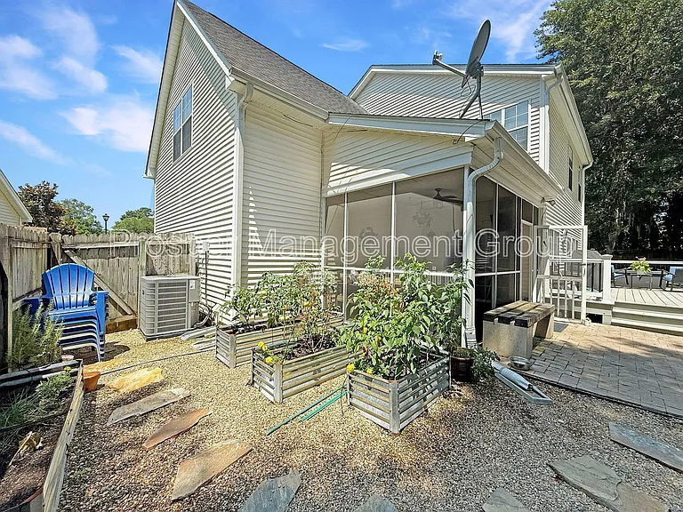 578 Carters Grove Rd — Photo 28