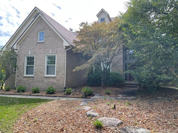 45856 Bristol Cir