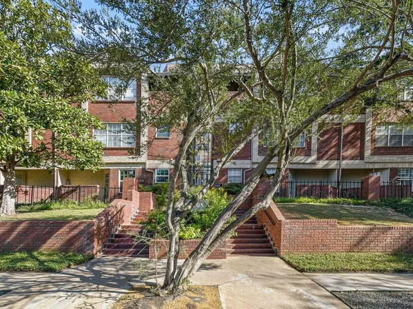 3100 Cole Ave APT 211, Dallas, TX 75204