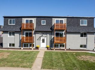 3706 Esplanade Ave APT 1, Davenport, IA 52807