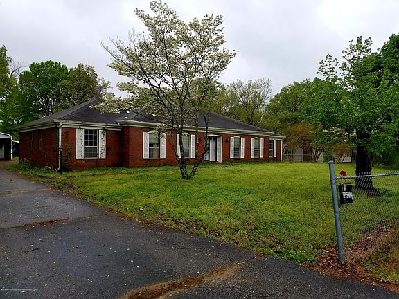 3rd image of 1325 Hopper Dr