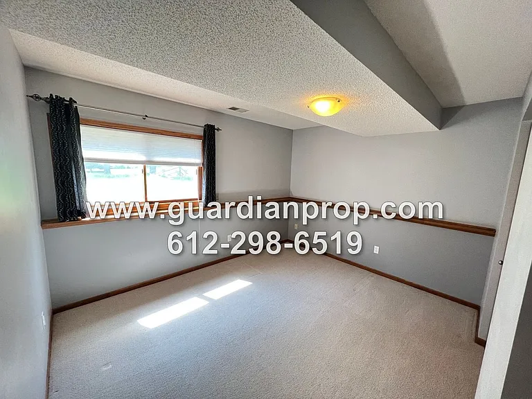 2820 Blue Ridge Dr — Photo 15